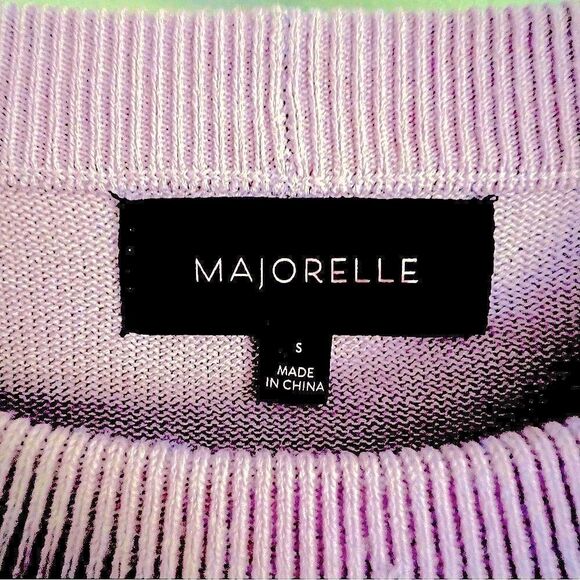 Revolve Majorelle Petunia Pastel Purple/Lilac Crop Sweater NWOT Small - Picture 6 of 15